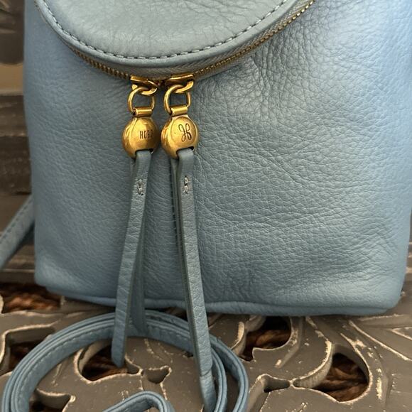 HOBO Fern Crossbody Pebbled Leather Blue Old English Brass Adjustable Strap - Picture 2 of 11